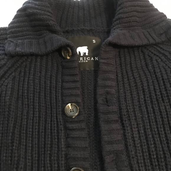 Sweater - Picture 2 of 4